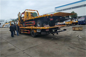 阜平同城汽车补胎