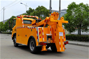 阜平高速路拖车费